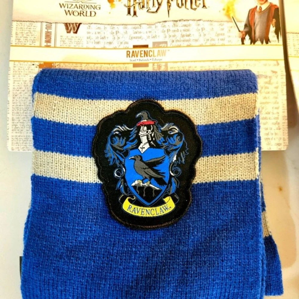 Disguise Harry Potter Wizarding World Gryffindor and Ravenclaw Knit Scarves